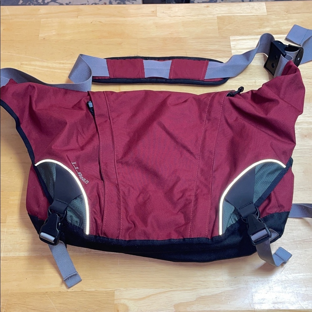 L.L. Bean Messenger Bag/Computer Bag. Nylon. Burgundy, Gray, Black. Crossbody